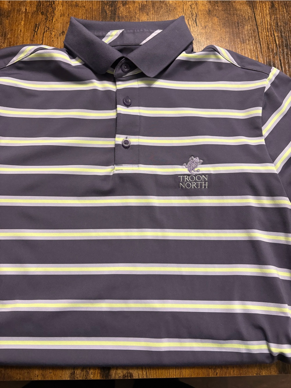 Men's Medium Under Armour Striped Golf Polo
